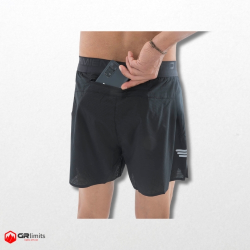 Pantalones técnicos negros - Imagen 3
