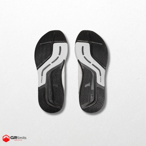 Zapatillas mount to coast r1 blackwhite - Imagen 4