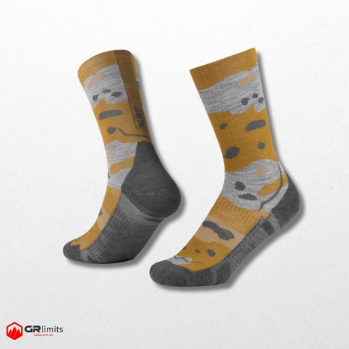 Calcetines lana merino caña alta umber khaki